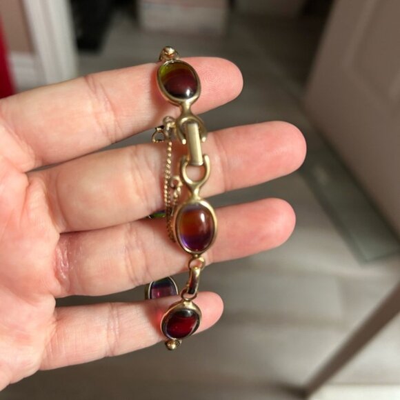 SARAH COVENTRY colourful woman gold bracelet VTG 🥰 - Picture 2 of 4